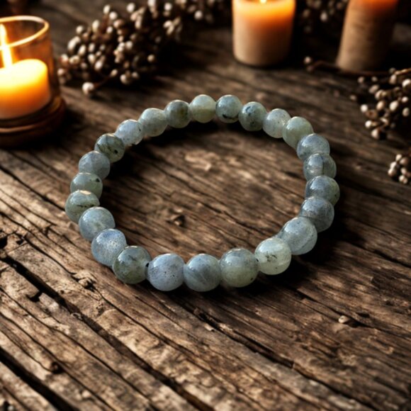 Natural Gray Labradorite Gemstone Handmade Beaded Stretch Bracelet (8MM) - Picture 4 of 10